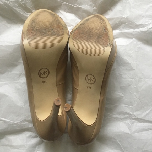 MICHAEL Michael Kors | York Platforms - Picture 10 of 10